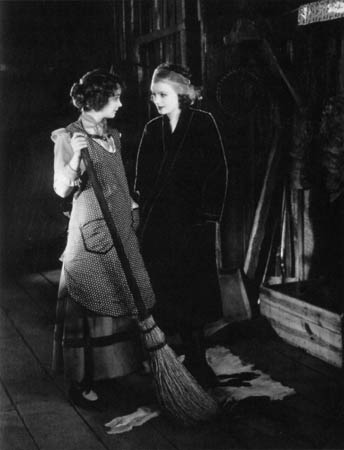 Lillian Gish and Garbo had met months earlier during the making of Gish's La